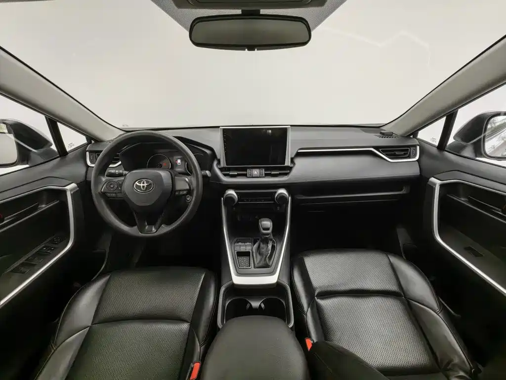 Toyota Wildlander — миниатюра 5
