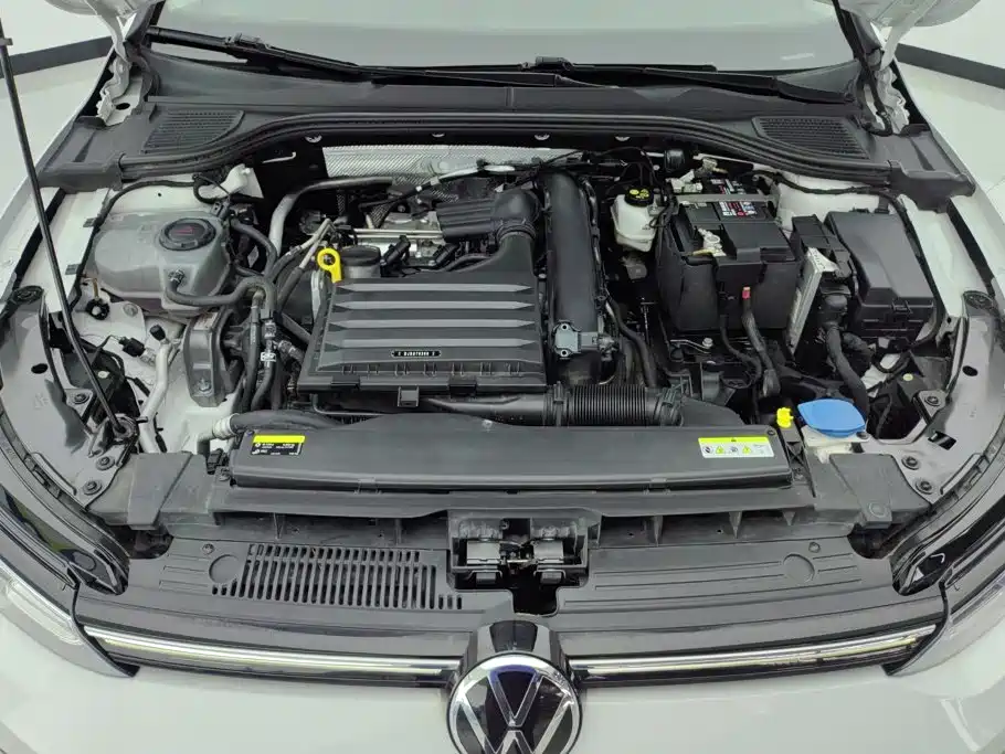Volkswagen Golf — миниатюра 10