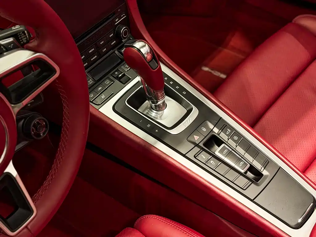 Porsche 911 Targa 4 3.0T, фото 16