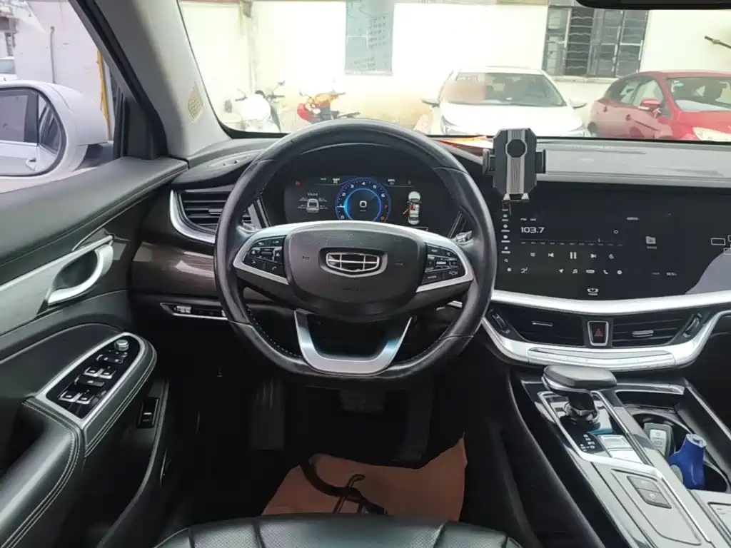 Geely Borui — миниатюра 11