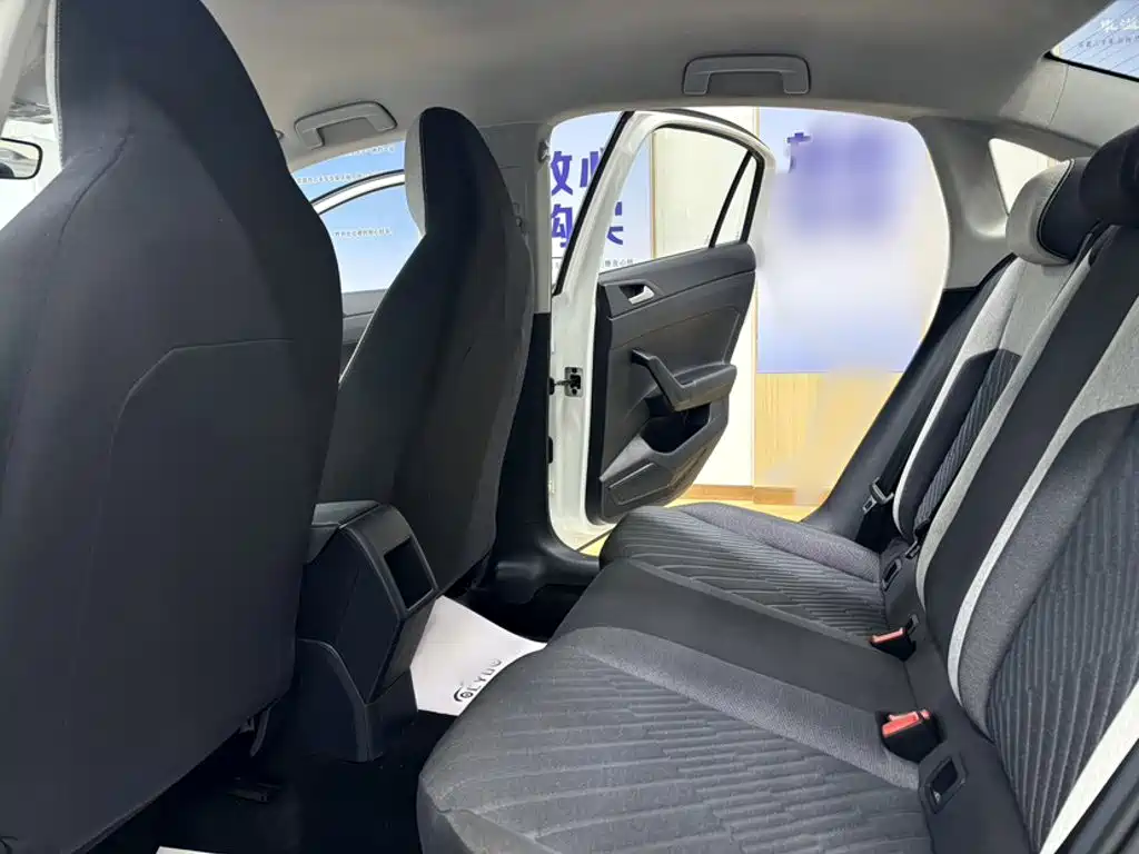 Volkswagen Lavida — миниатюра 14