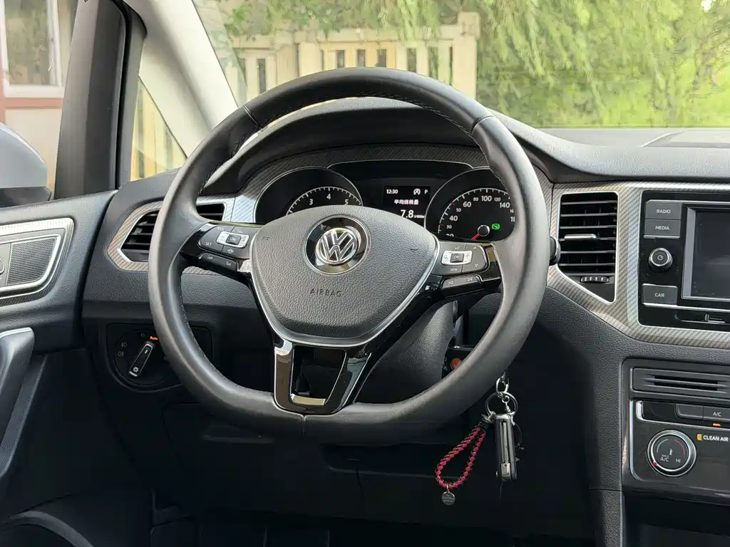 Volkswagen Golf Sportsvan — миниатюра 9