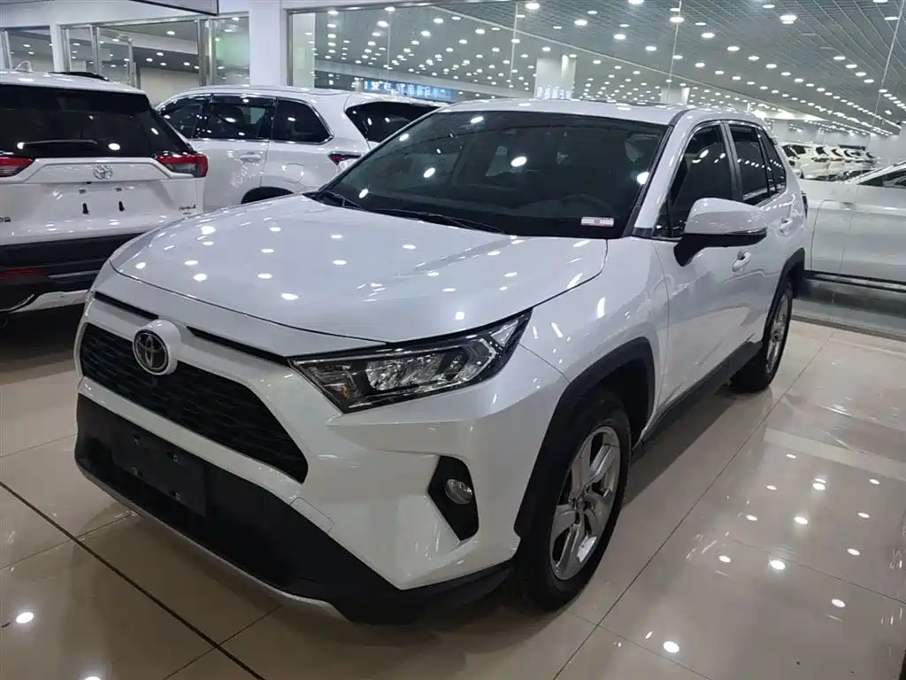 Купить Toyota RAV4
