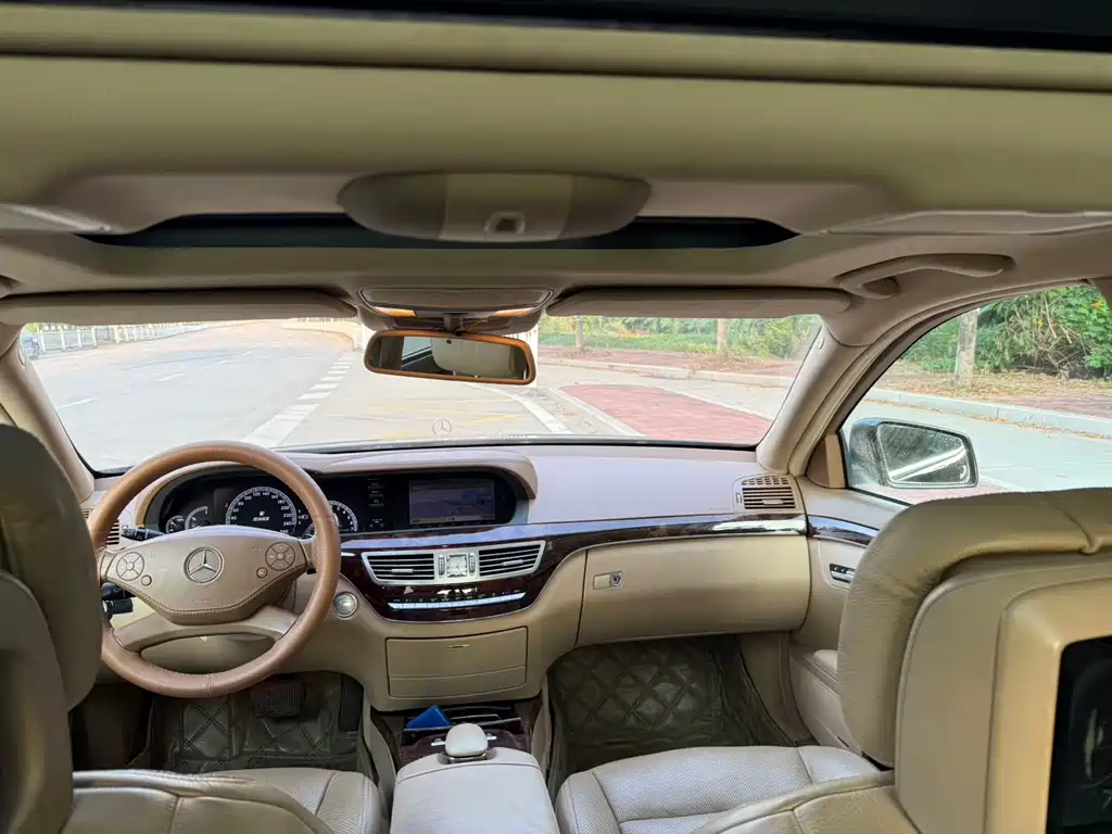 Mercedes-Benz S-Class — миниатюра 8