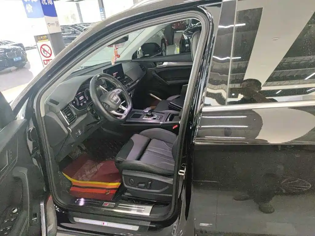 Audi Q5L — миниатюра 5