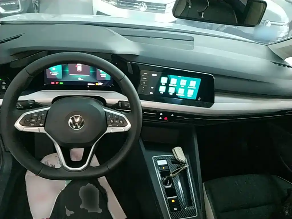 Volkswagen Golf — миниатюра 10