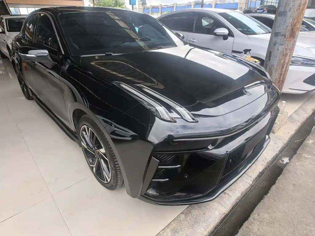 Lynk & Co 03 — миниатюра 3