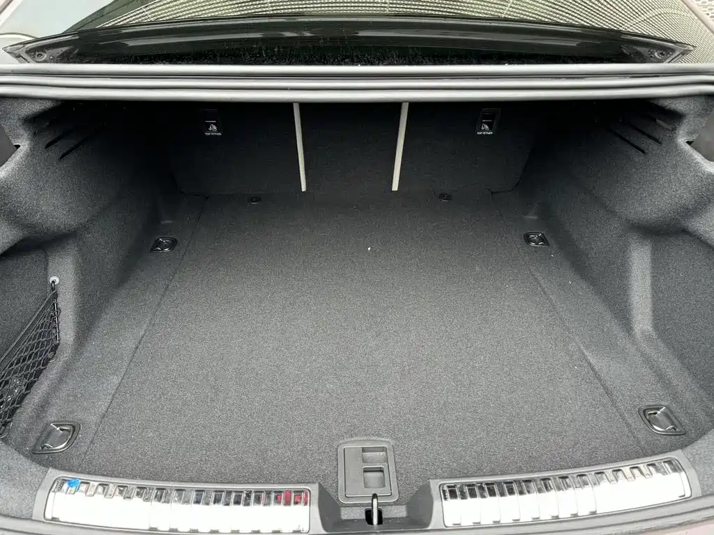 Audi A5L — миниатюра 18