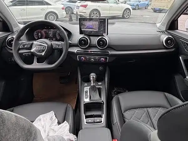 Audi Q2L — миниатюра 8