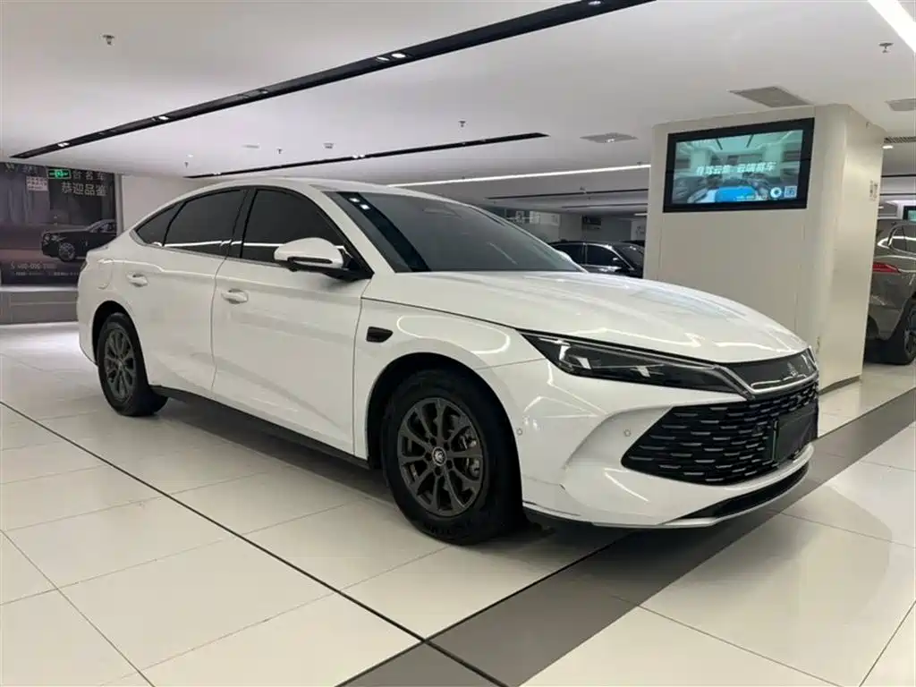BYD Qin L L 2025 DM-i Smart Drive 80KM Lead