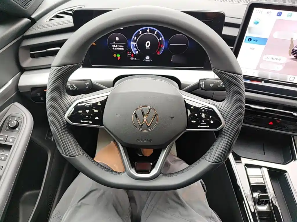 Volkswagen Lamando — миниатюра 11