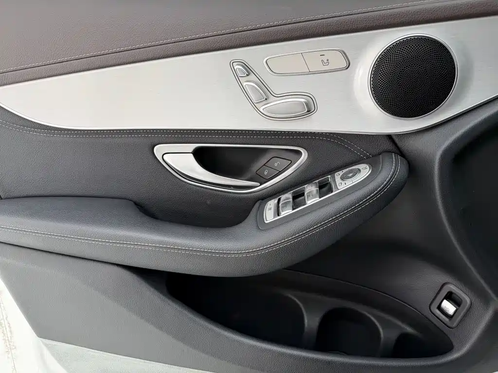 Mercedes-Benz GLC — миниатюра 15