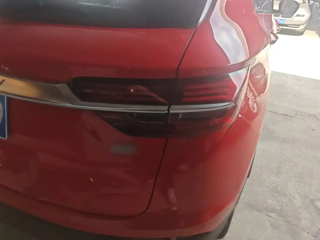 Geely Binyue — миниатюра 8
