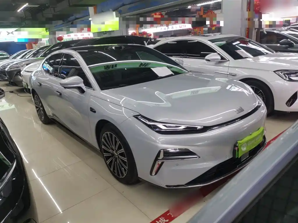 GEELY GALAXY GALAXY SPARKLE 8