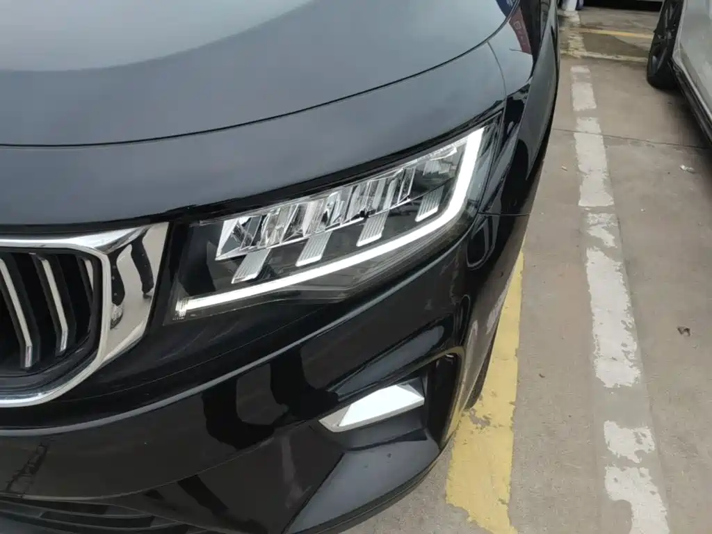 Geely Haoyue — миниатюра 24