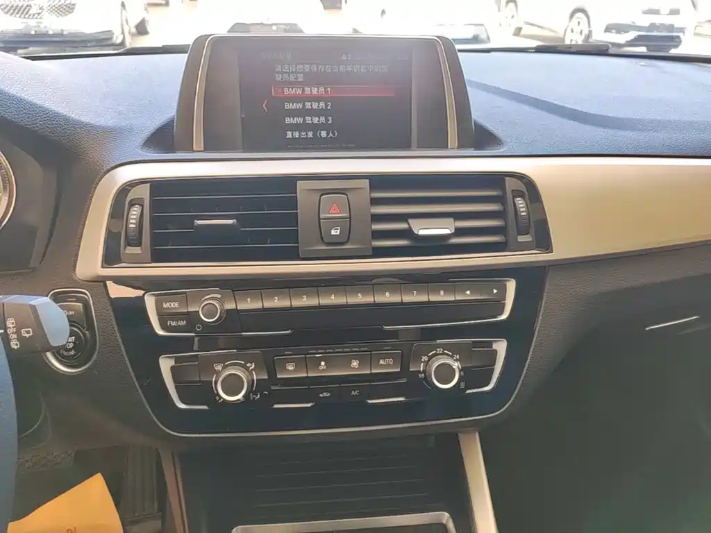 BMW 1 Series (Import) — миниатюра 13