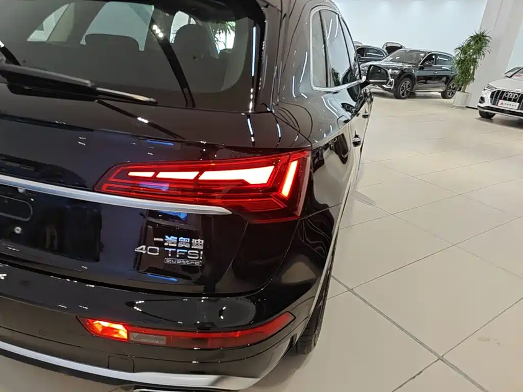 Audi Q5L — миниатюра 8
