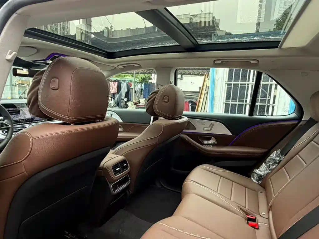 Mercedes-Benz GLE — миниатюра 28
