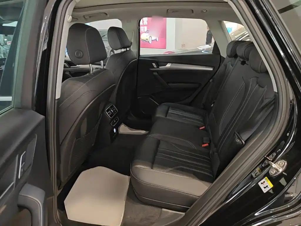 Audi Q5L — миниатюра 17