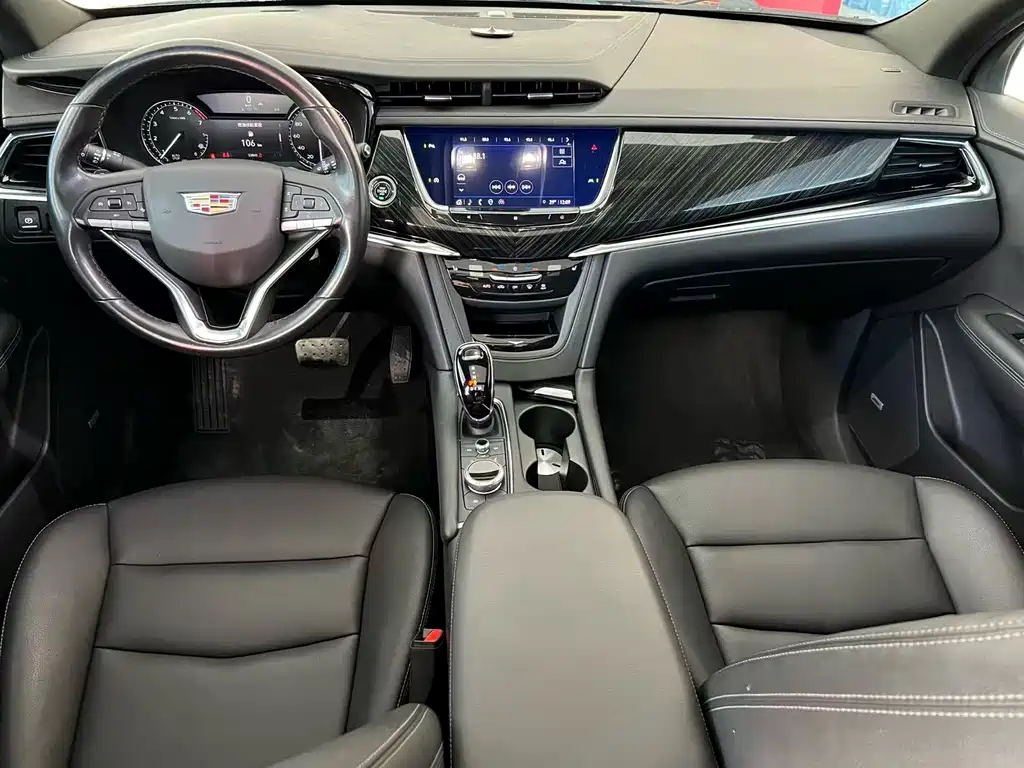 Cadillac XT6 — миниатюра 7