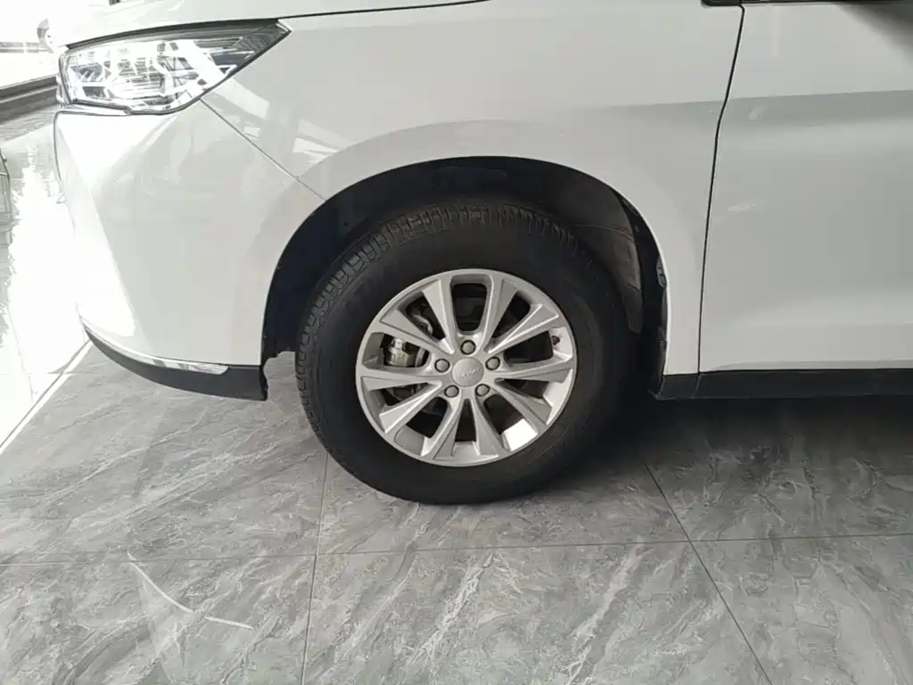 Haval M6 — миниатюра 23