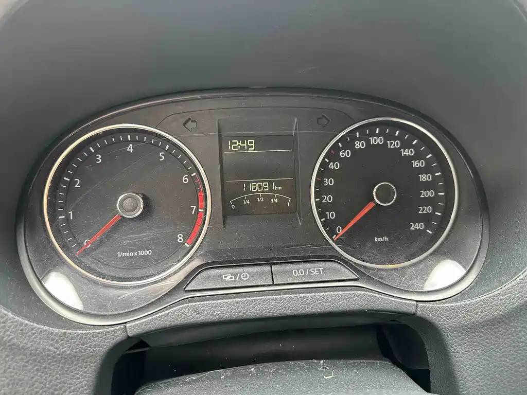 Volkswagen Polo — миниатюра 7