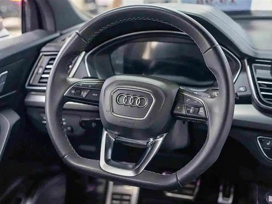 Audi Q5L — миниатюра 10