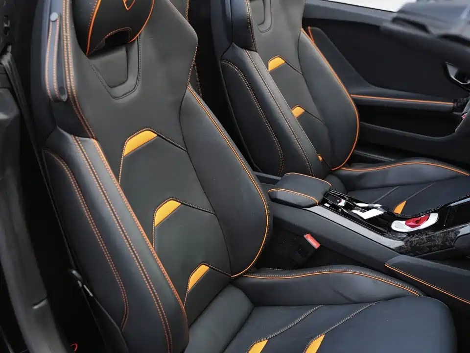 LAMBORGHINI HURACÁN