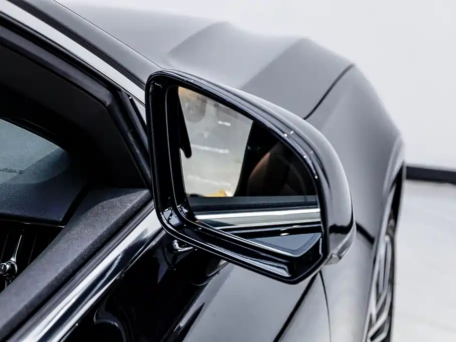 Volvo S90 — миниатюра 11
