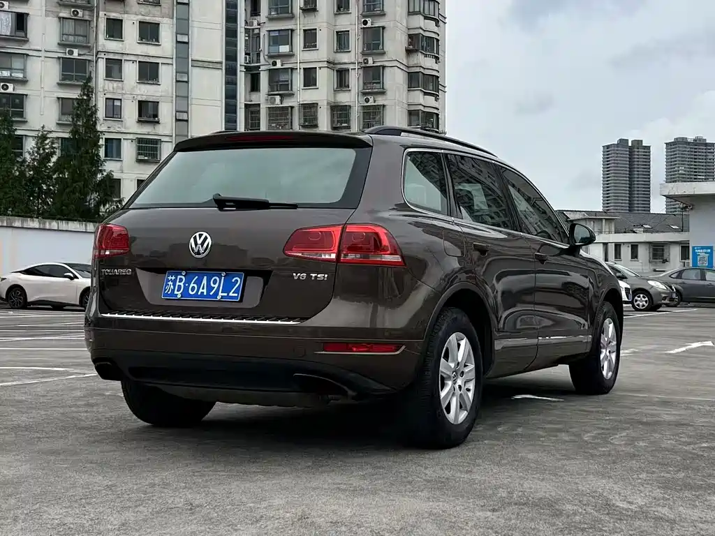 Volkswagen Touareg — миниатюра 8