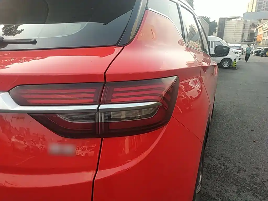 Geely Binyue — миниатюра 8