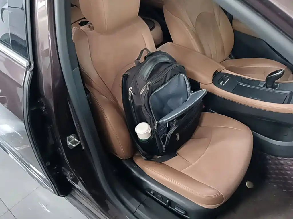 Buick LaCrosse — миниатюра 25