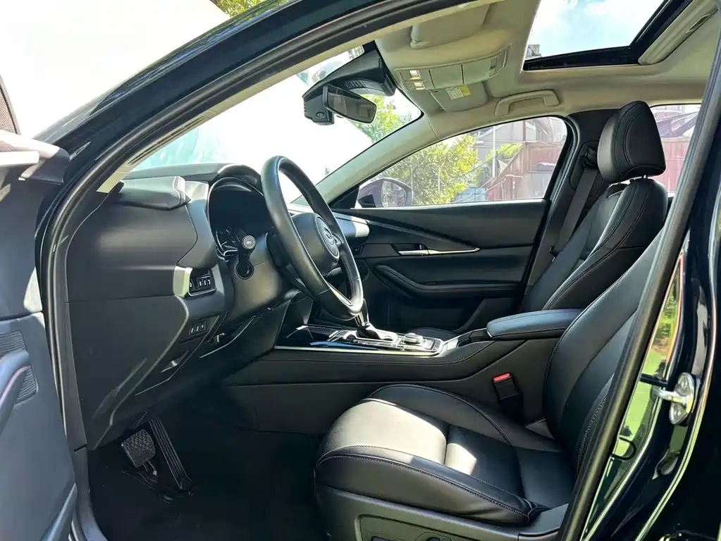 Mazda CX-30 — миниатюра 4