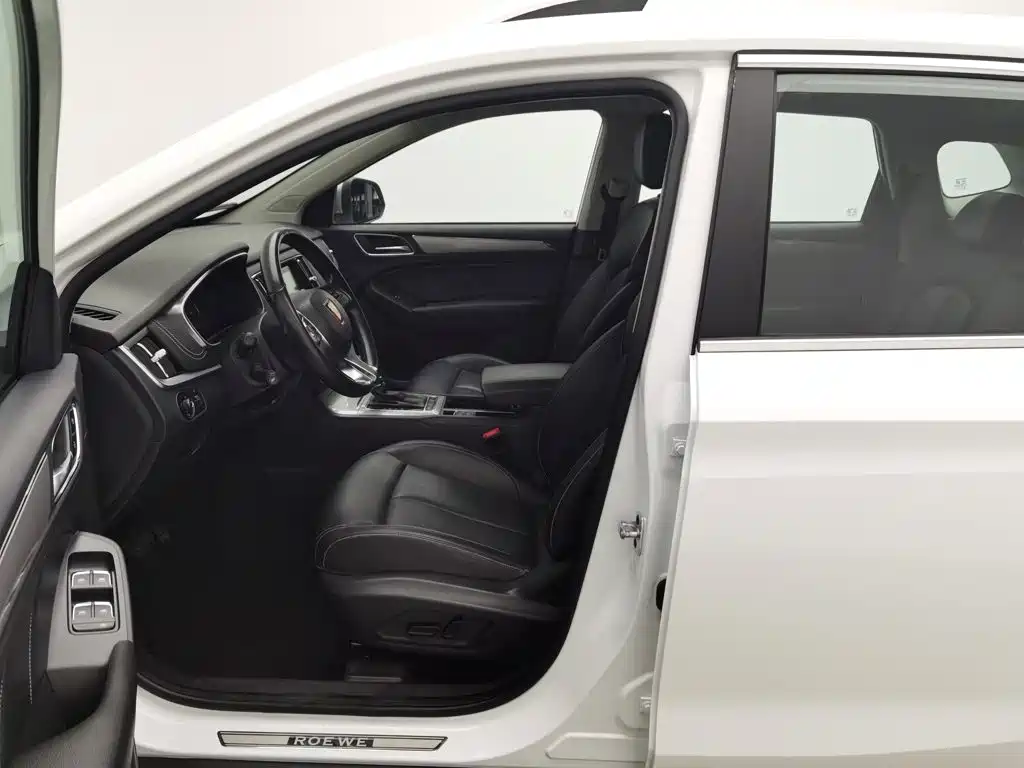 Roewe RX5 — миниатюра 10