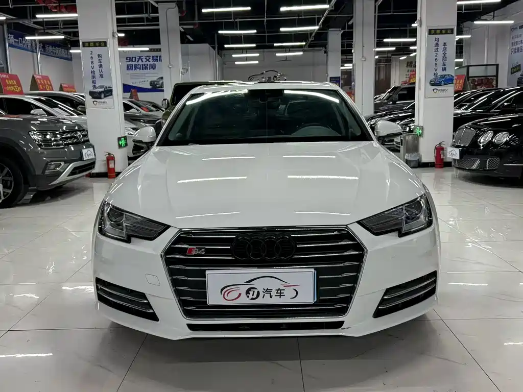 Audi A4L — миниатюра 3