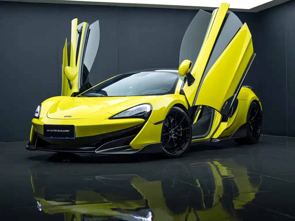 McLaren 600LT 3.8T Coupe, фото 2