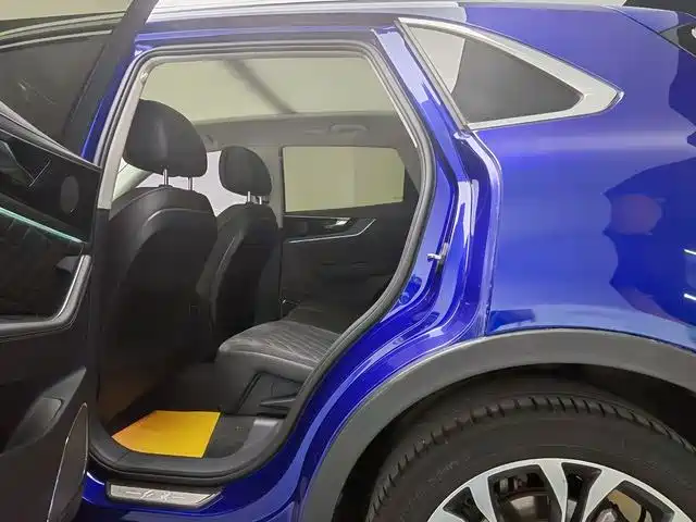 Hongqi HS5 2019 2.0T
