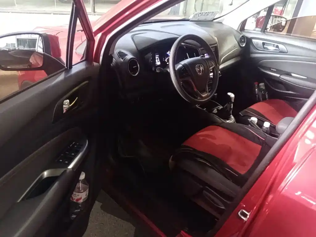 Changan CS15 — миниатюра 12