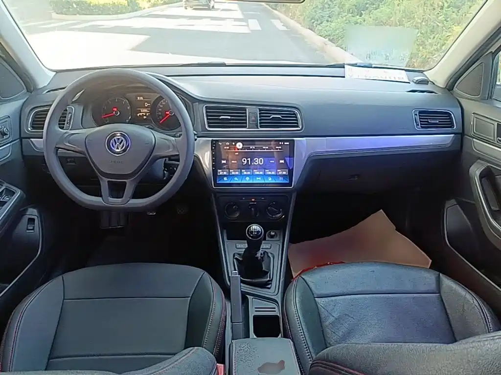 Volkswagen Lavida — миниатюра 10