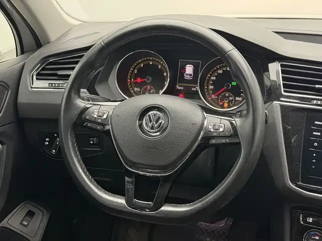 Volkswagen Tiguan L — миниатюра 8