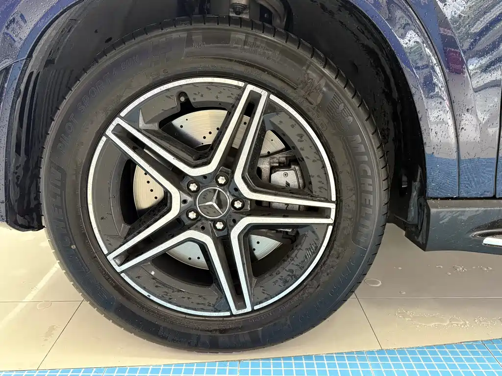 Mercedes-Benz GLE AMG — миниатюра 22