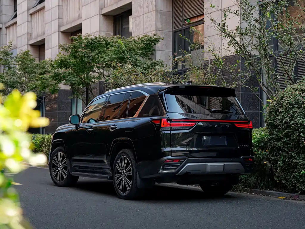 Lexus LX — миниатюра 5