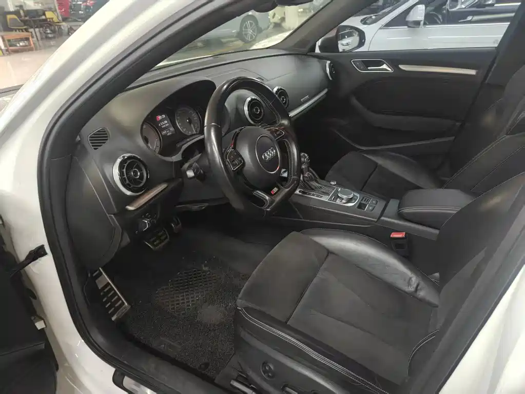 Audi S3 — миниатюра 9