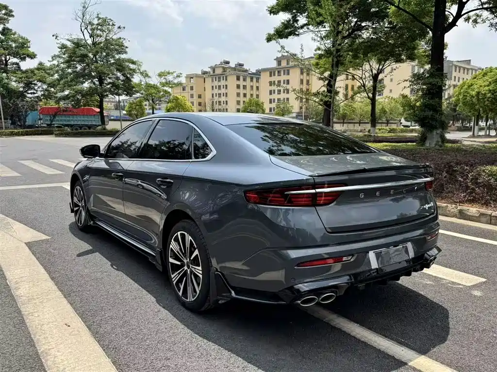 Geely Preface 2025 2.0TD
