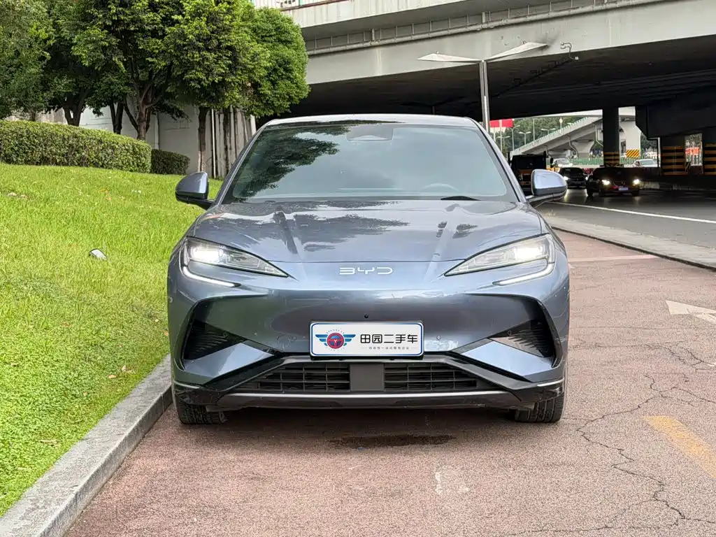 BYD Sealion 07 EV — миниатюра 2