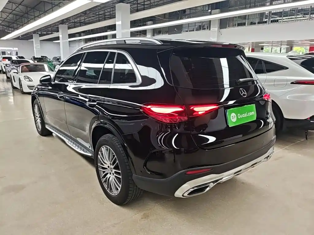 Mercedes-Benz GLC 2023 GLC 300 L 4MATIC 7 мест