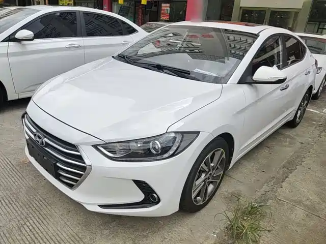 Hyundai Elantra Langdong