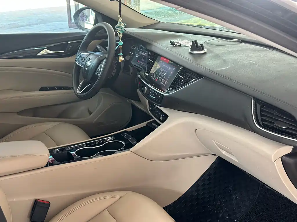 Buick Regal — миниатюра 10