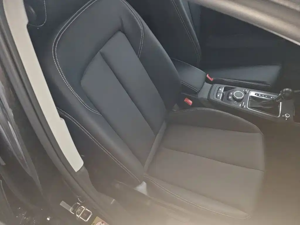Audi Q2L — миниатюра 25