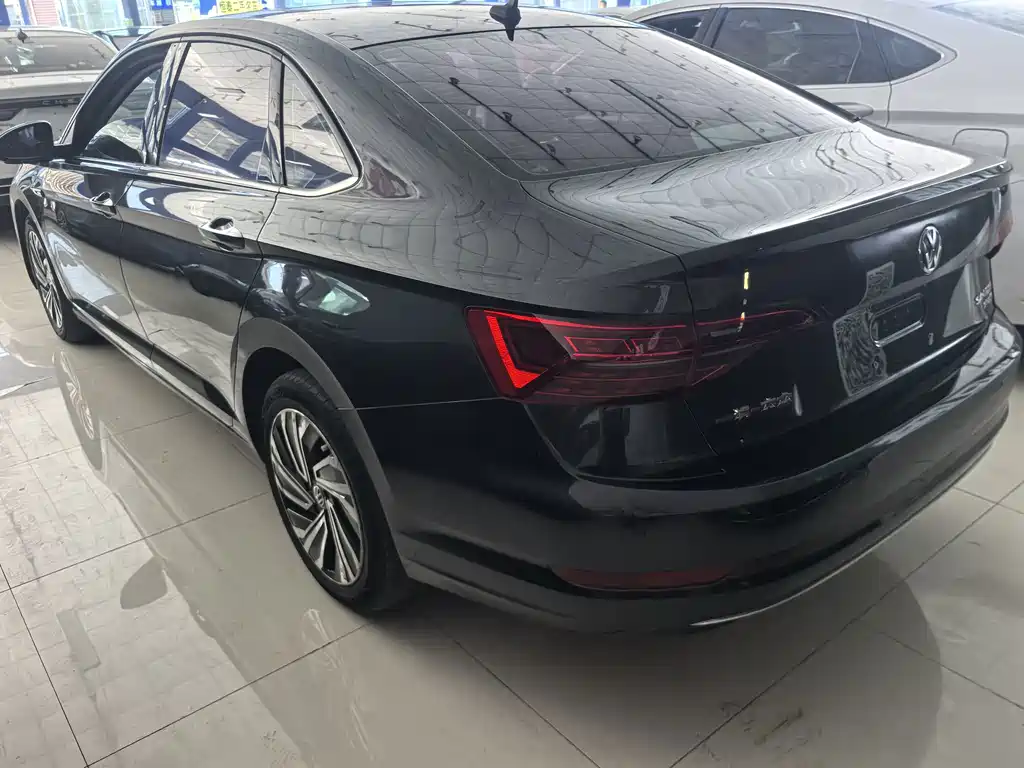 Volkswagen Sagitar — миниатюра 9